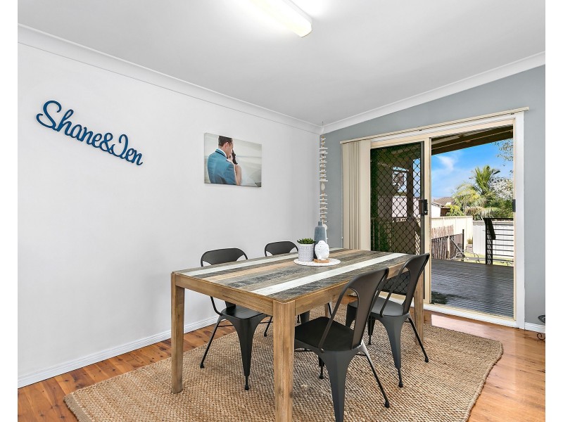 7 Gordon Avenue, Oak Flats NSW 2529