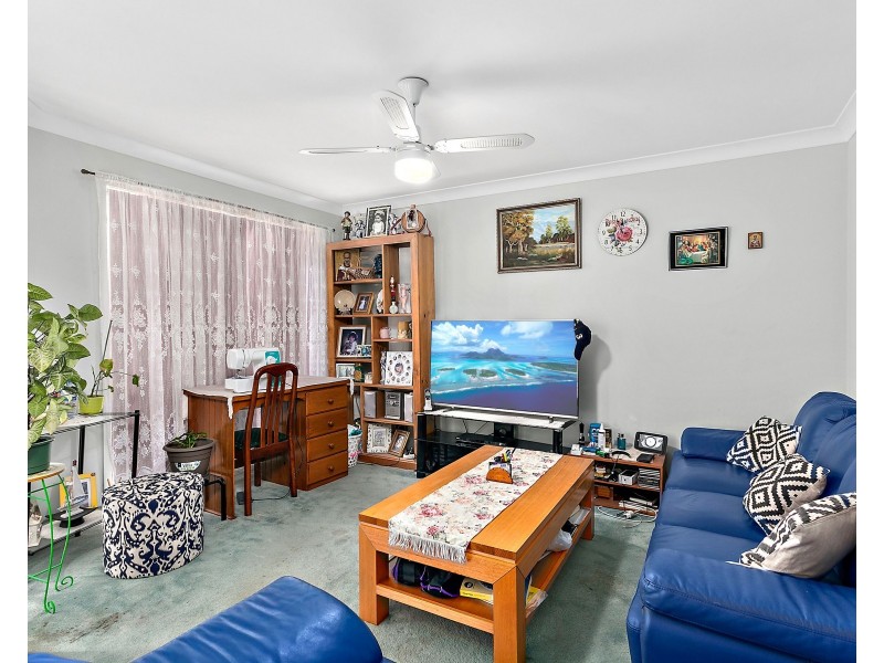 7 Downes Drive, Albion Park NSW 2527