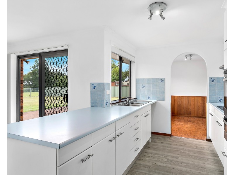 6 Tripoli Way, Albion Park NSW 2527