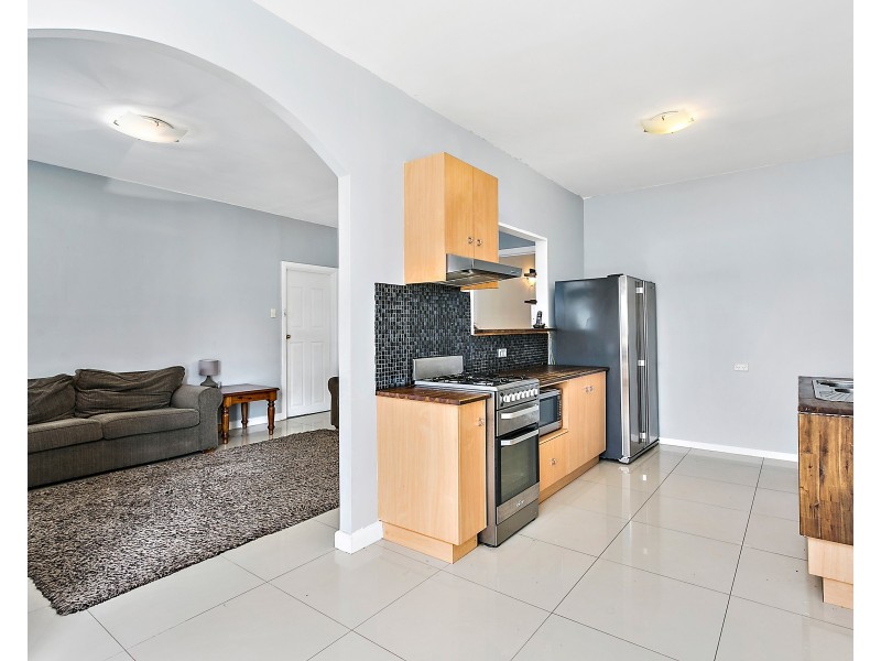 55 Simpson Parade, Albion Park NSW 2527