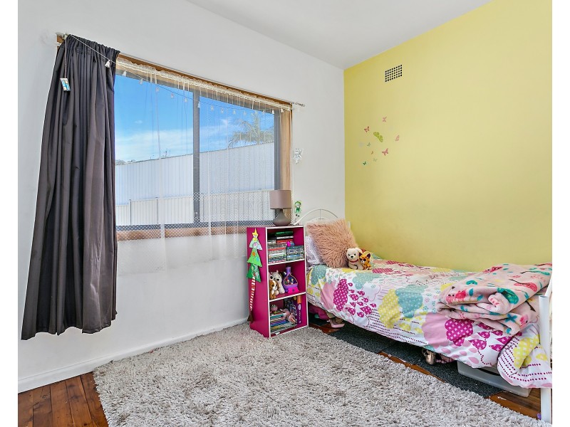 55 Simpson Parade, Albion Park NSW 2527