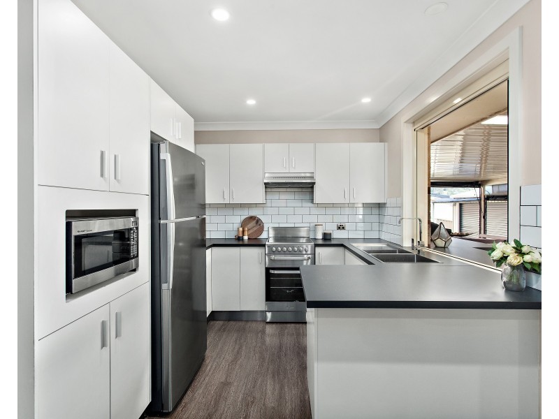 30 Fields Drive, Albion Park NSW 2527