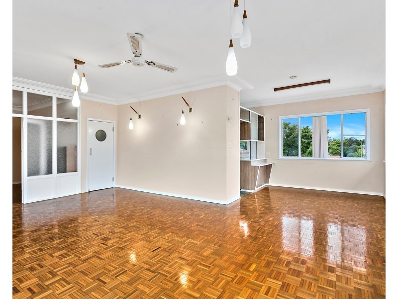 10 Kimbeth Crescent, Albion Park Rail NSW 2527