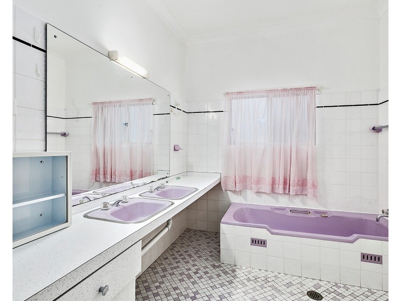 10 Kimbeth Crescent, Albion Park Rail NSW 2527