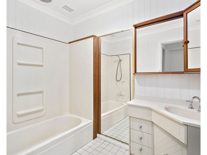 34 Exmouth Road, Kanahooka NSW 2530