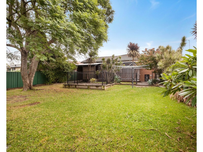 15 Tripoli Way, Albion Park NSW 2527