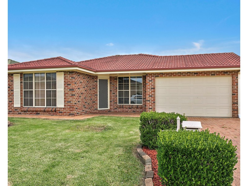 98 Burdekin Drive, Albion Park NSW 2527