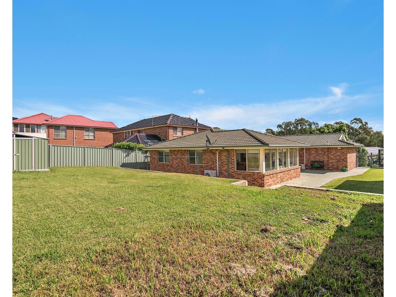 3 Napier Place, Albion Park NSW 2527