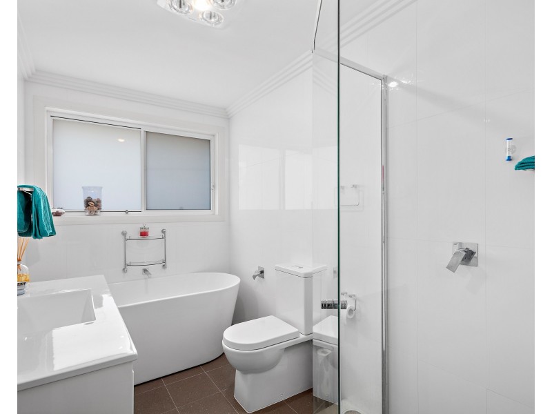 3/129 Koona Street, Albion Park Rail NSW 2527