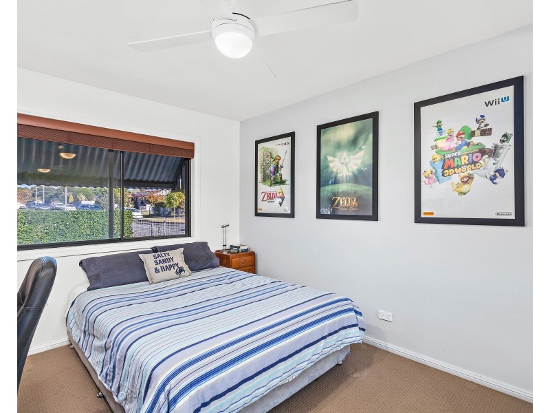 33 Wiley Street, Albion Park NSW 2527