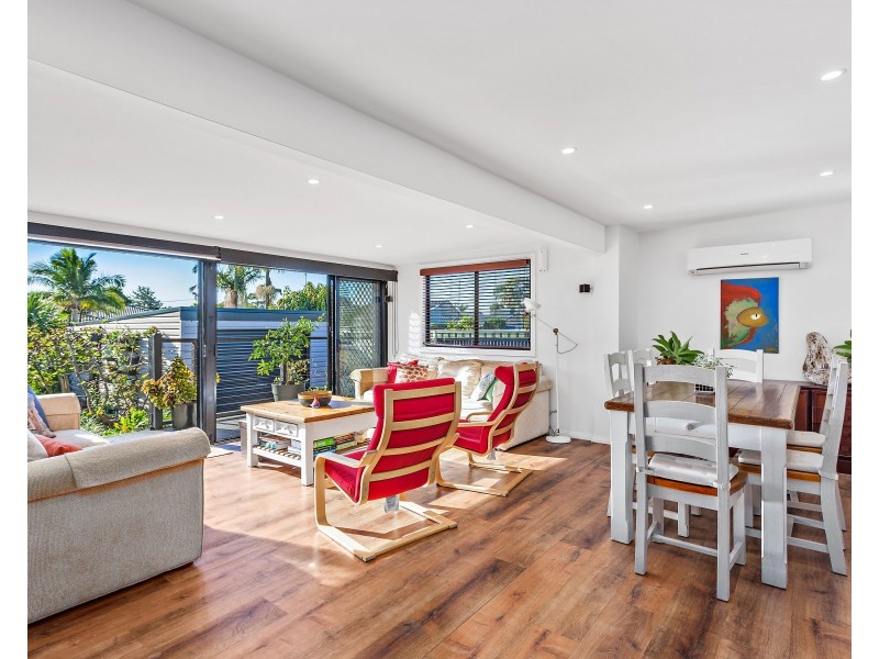 33 Wiley Street, Albion Park NSW 2527