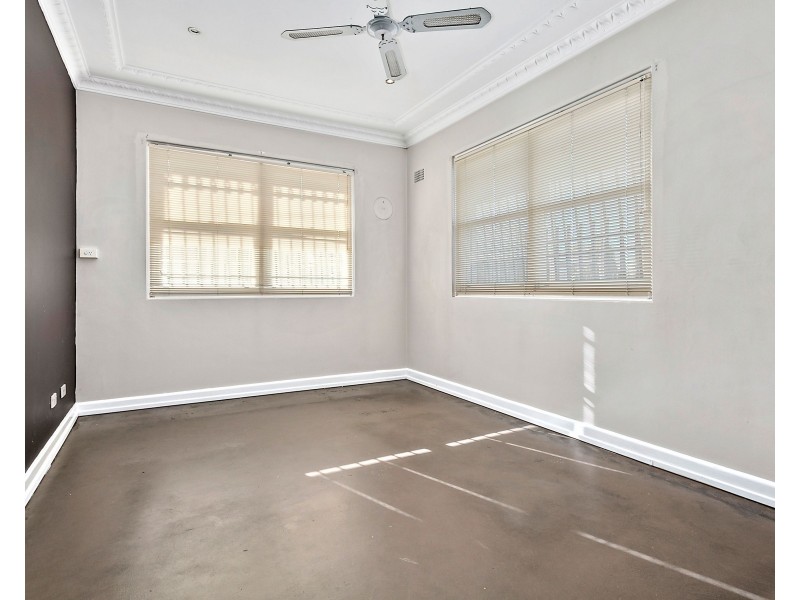 1/4 Creamery Road, Albion Park Rail NSW 2527