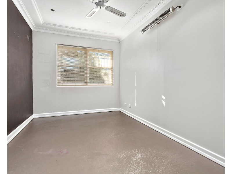 1/4 Creamery Road, Albion Park Rail NSW 2527