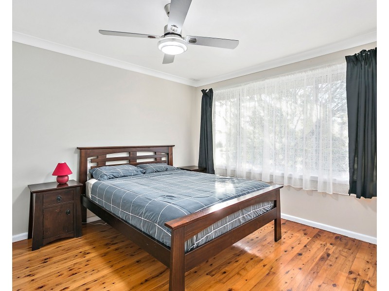 7 Oak Street, Albion Park Rail NSW 2527