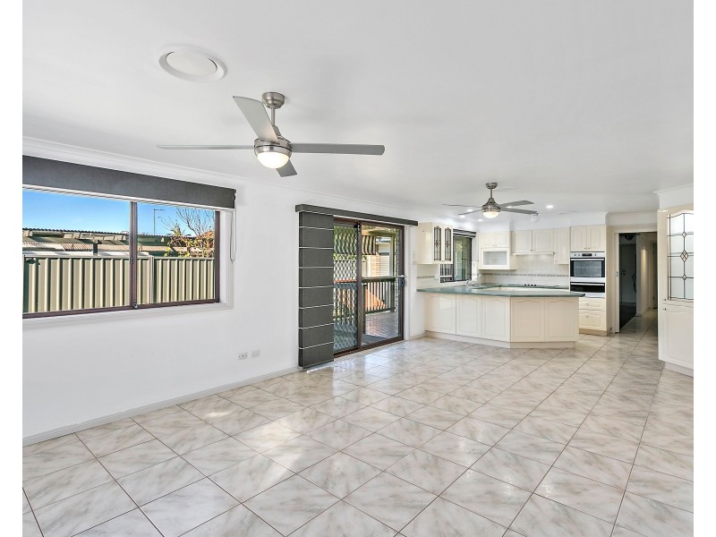 31 Taylor Road, Albion Park NSW 2527