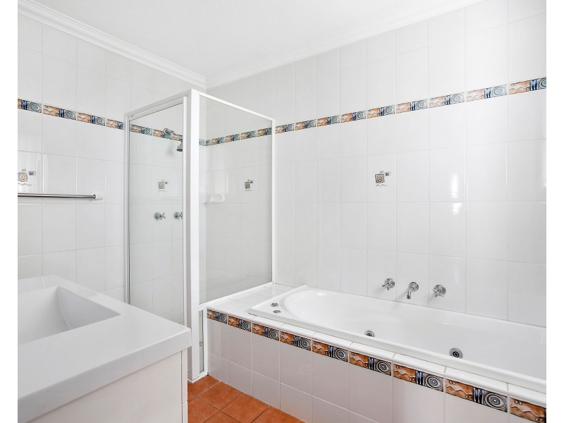 1/23 Boonerah Street, Albion Park Rail NSW 2527