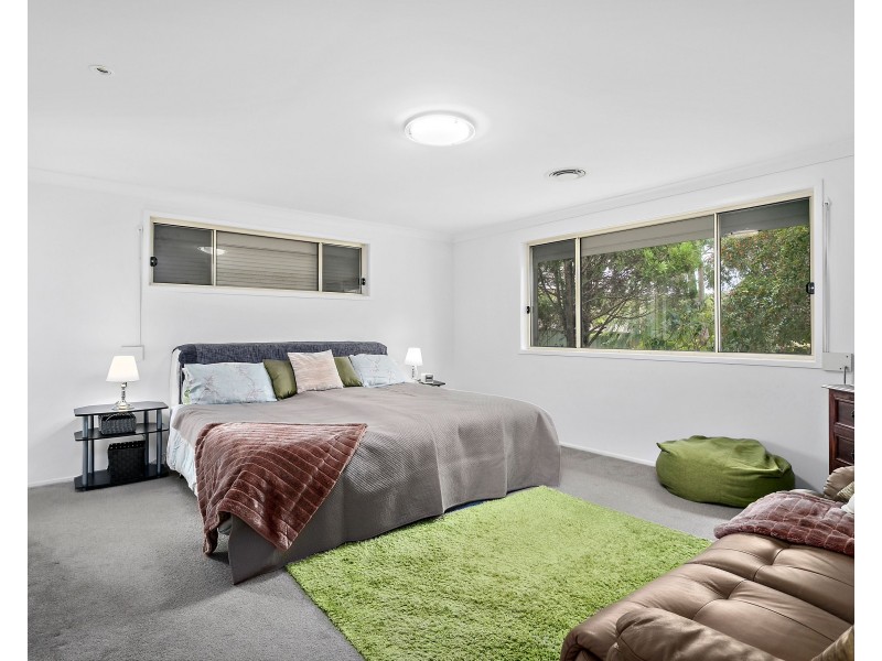 19 Chinchilla Way, Albion Park NSW 2527