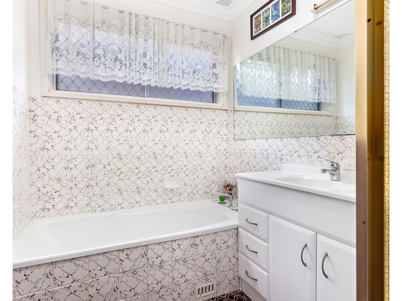 1B Hamilton Road, Albion Park NSW 2527