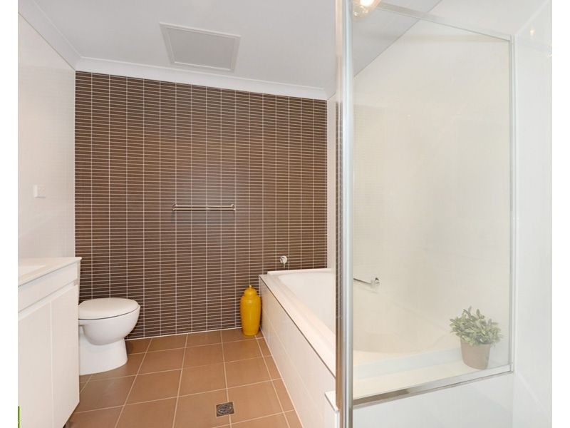 11a Cascade Circuit, Albion Park NSW 2527