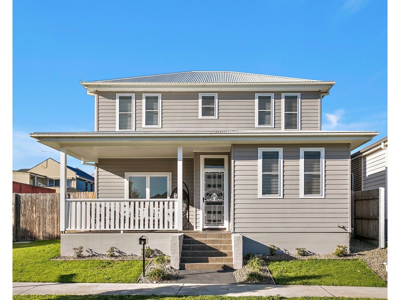 3 Milton Street, Albion Park NSW 2527