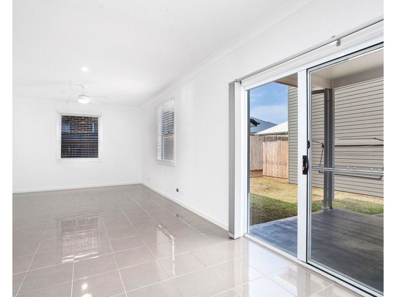 3 Milton Street, Albion Park NSW 2527