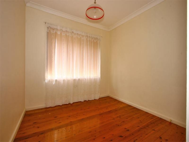 Kanahooka NSW 2530