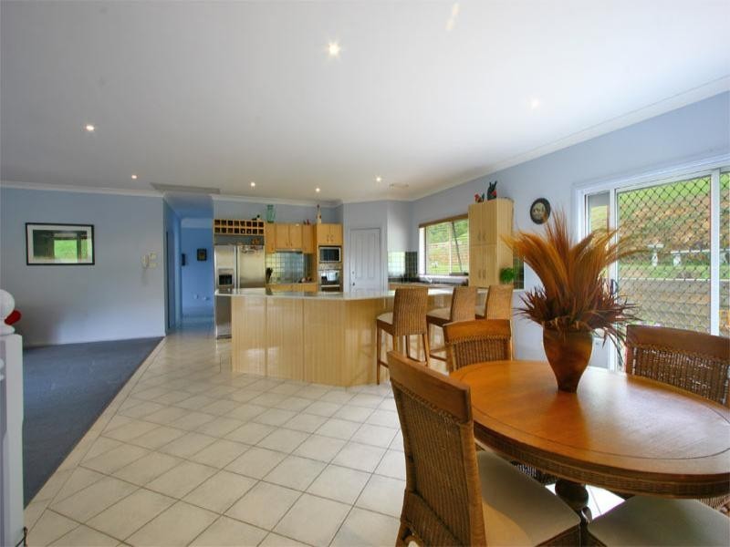 Calderwood NSW 2527