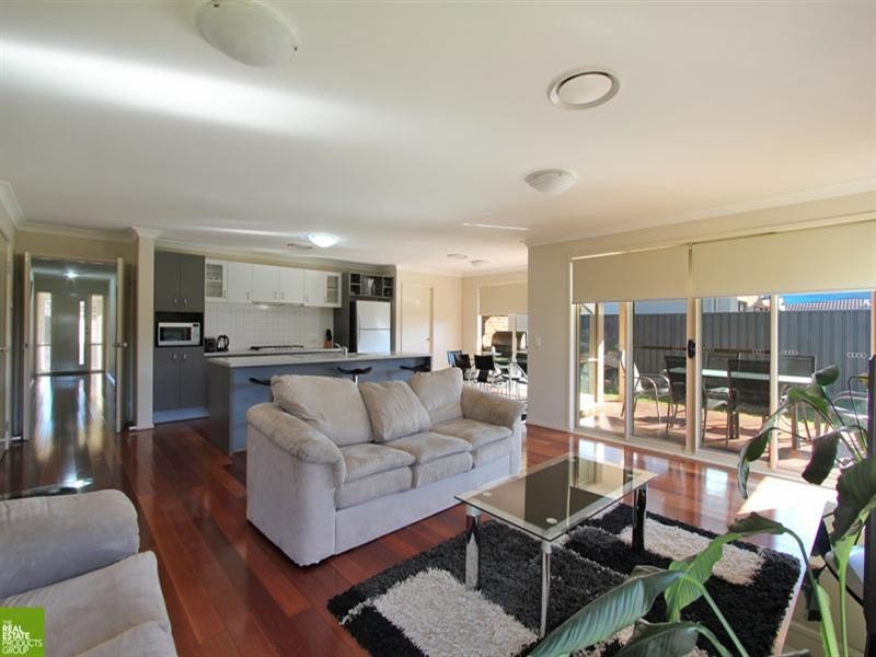 11 Waterview Avenue, Haywards Bay NSW 2530