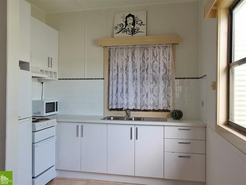 106 Princess Highway, Albion Park Rail NSW 2527