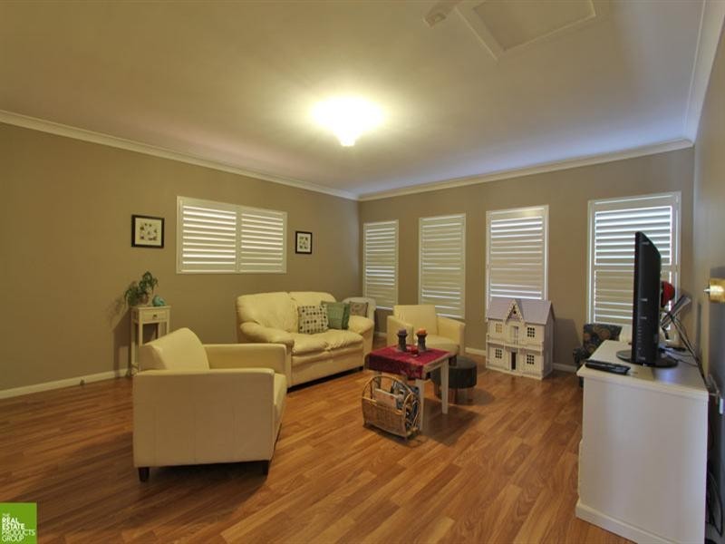 7 Canning Place, Albion Park NSW 2527