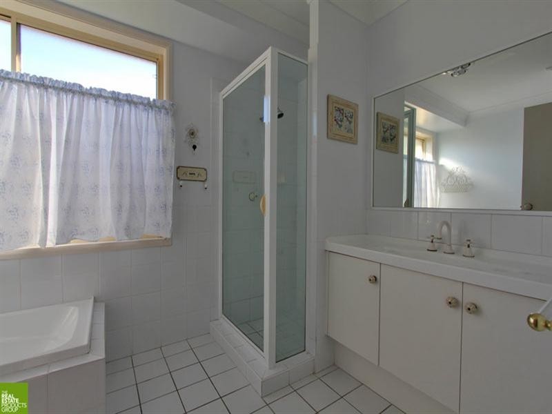 7 Canning Place, Albion Park NSW 2527