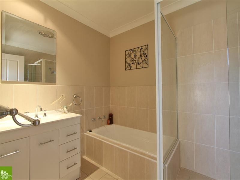 39b Mortlock Drive, Albion Park NSW 2527