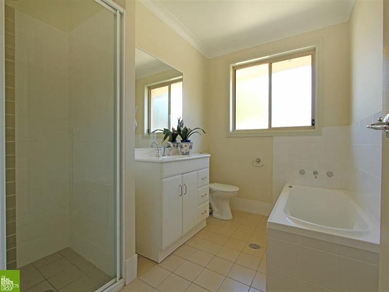 2/44 Station Road, Albion Park NSW 2527