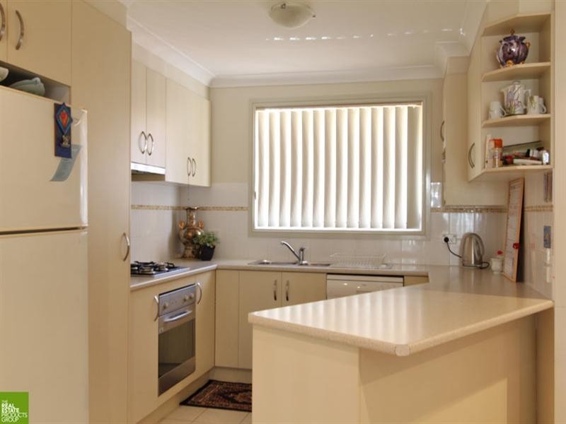 2/44 Station Road, Albion Park NSW 2527