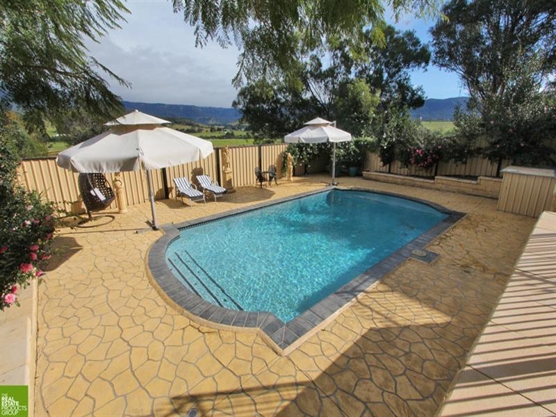 20 Noble Road, Albion Park NSW 2527