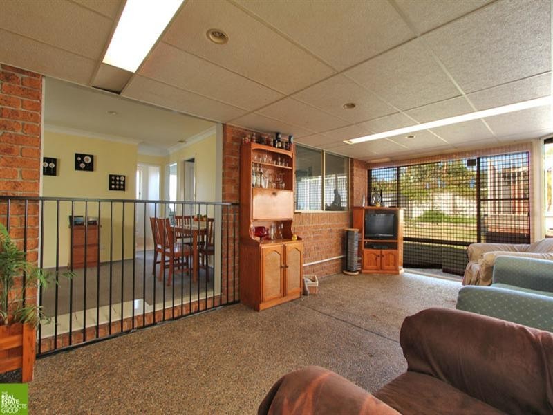 98 Church Street, Albion Park NSW 2527