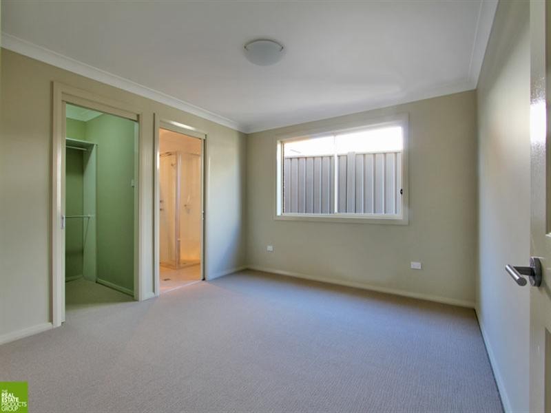 18a Cascade Circuit, Albion Park NSW 2527