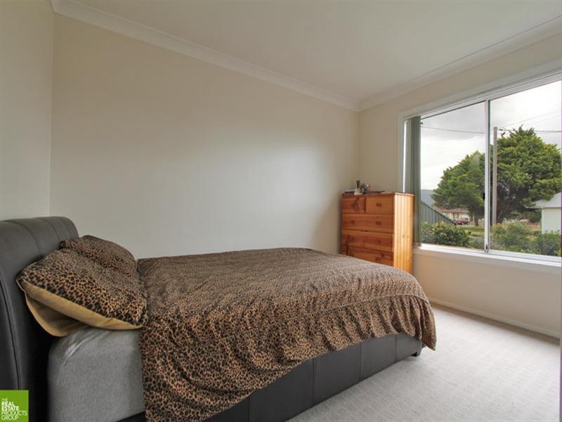 1 Moles Street, Albion Park NSW 2527