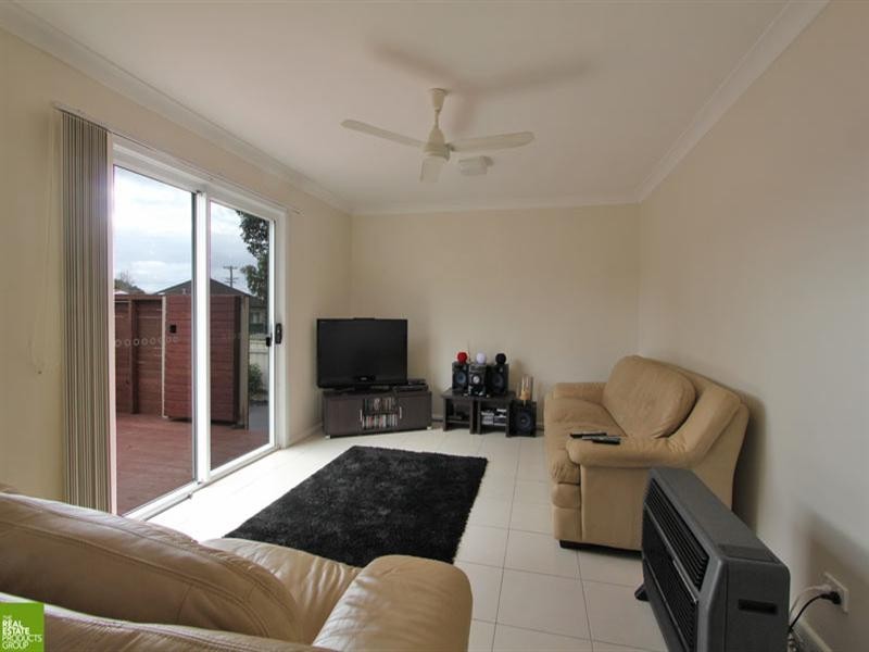 1 Moles Street, Albion Park NSW 2527