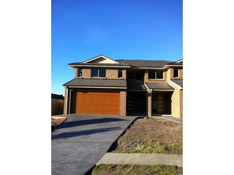 127 Daintree Drive, Albion Park NSW 2527