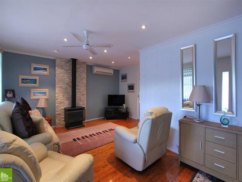 67 Cawdell Drive, Albion Park NSW 2527