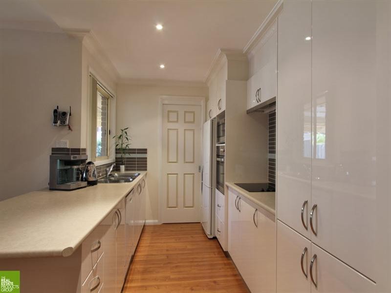 54 Daintree Drive, Albion Park NSW 2527