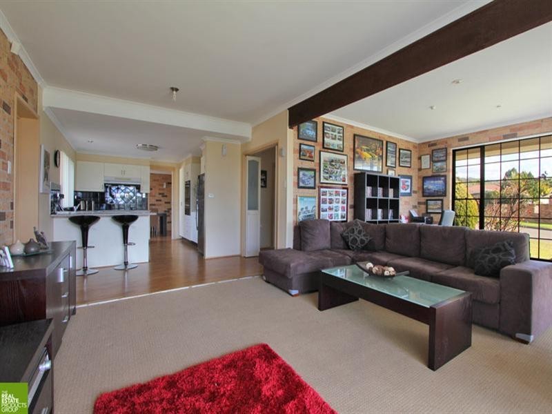 1 McCoy Place, Albion Park NSW 2527