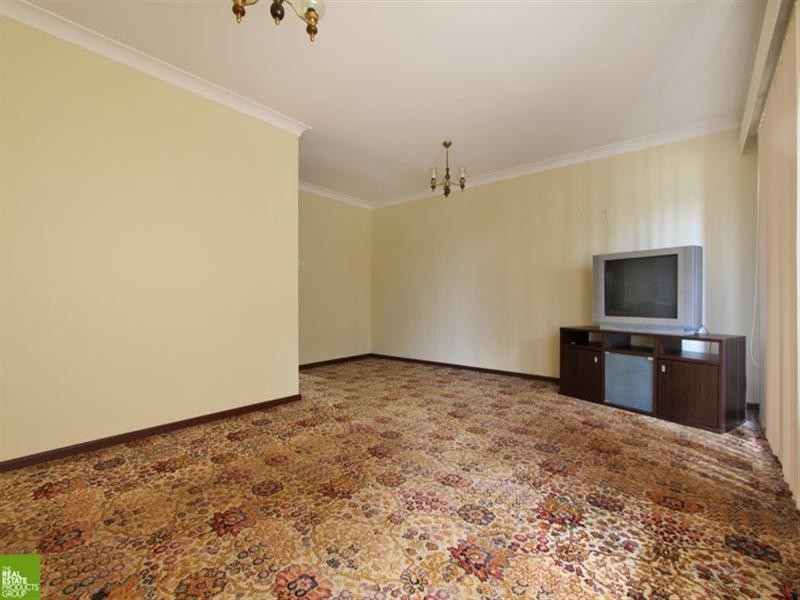 23 Woodlawn Avenue, Mangerton NSW 2500