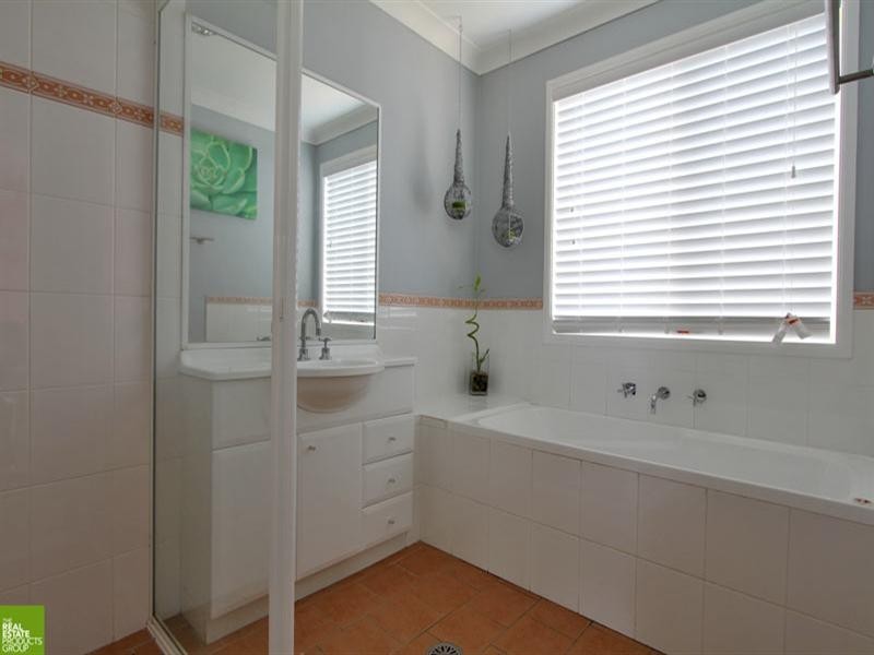 1A Darling Mills Road, Albion Park NSW 2527