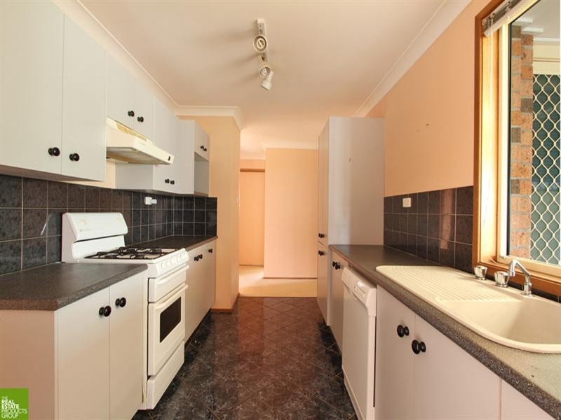 114 Hillside Drive, Albion Park NSW 2527