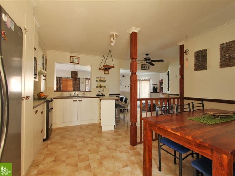 18 Jeffcoat Street, Albion Park NSW 2527