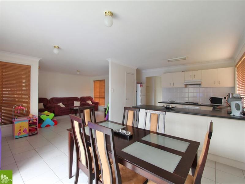 32 Wolfgang Road, Albion Park NSW 2527