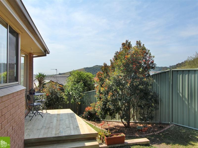 37 Esperance Drive, Albion Park NSW 2527