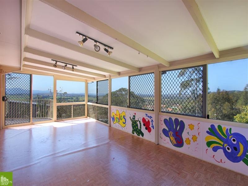 73 Scenic Crescent, Albion Park NSW 2527